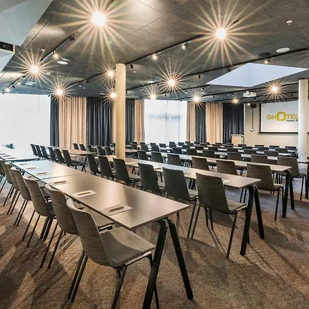 Готель Ghotel & Living 3*
